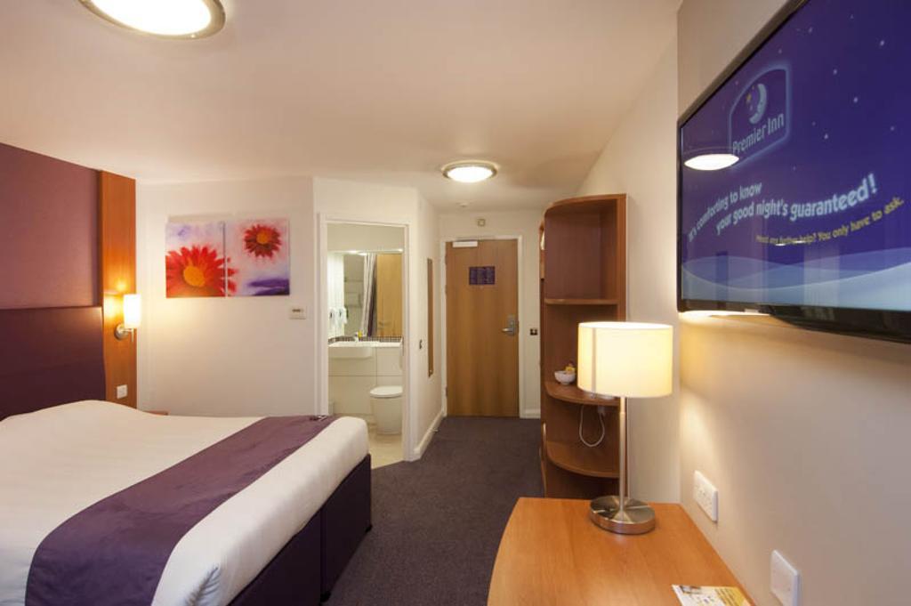 Holiday Inn Newcastle City Exteriör bild